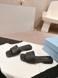 入手困難 プラダ コピー 2024新トリコロール三角ヒール角ミューラースリッパ