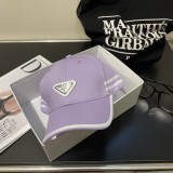 一目惚れ♪ プラダ n級品 の人気者は色合わせのトライアングル野球帽