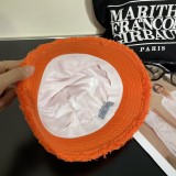 【話題商品！】プラダ コピー 三角標の立体文字刺繍バリ漁師帽
