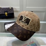 超奇跡の入荷☆ ルイヴィトン 激安偽物 LouiVuittonコーナーの新型ルイヴィトン家刺繍野球帽