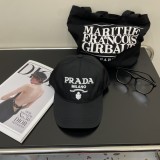 超奇跡の入荷☆ プラダ 激安偽物 の新型刺繍野球帽