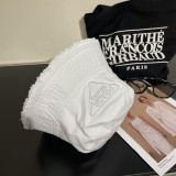 【限定】プラダ 偽物通販 三角標の立体文字刺繍バリ漁師帽