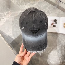 新作 プラダ コピー クラシック三角ロゴ野球帽
