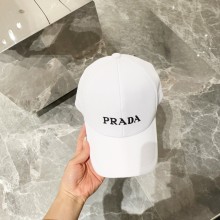 日本未入荷 プラダ コピーおすすめ の春先の新作野球帽