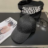 超話題! セリーヌ コピー 春夏の新作シンプルベースボールキャップ