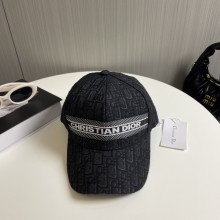稀少 ディオール コピー 新型コーナーにはシンプルな野球帽