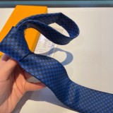★超人気 ルイヴィトン コピーおすすめ の定番ネクタイ
