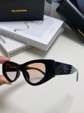★超人気 バレンシアガ 偽物通販 2024新型キャッツアイサングラス