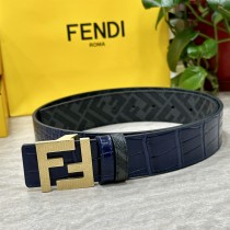 日本未入荷 フェンディ コピー ダブルリング正逆用ベルトFFボタンバックル