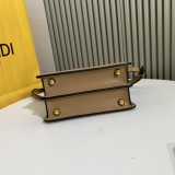 大人気 フェンディ コピー Fendiの最新子猫バッグ