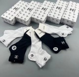 使い勝手良し シャネルコピーおすすめ の新品の女性用靴下