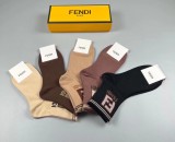 累積売上総額第１位！フェンディ 偽物通販 の新品中筒女性用靴下