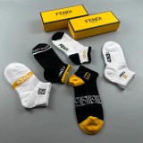 使い勝手良し フェンディ コピーおすすめ 新品靴下