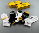 使い勝手良し フェンディ コピーおすすめ 新品靴下