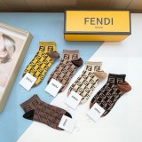 高品質 フェンディ スーパーコピー の新品中筒女性用靴下