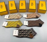 超話題! フェンディ コピー の新品中筒女性用靴下