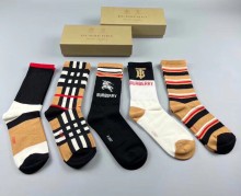 【限定】バーバリー 偽物通販 女性用中筒靴下