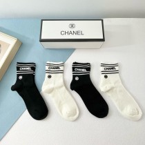 累積売上総額第１位！シャネル コピー 爆発欧米の大物中筒靴下