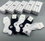 使い勝手良し シャネルコピーおすすめ の新品の女性用靴下