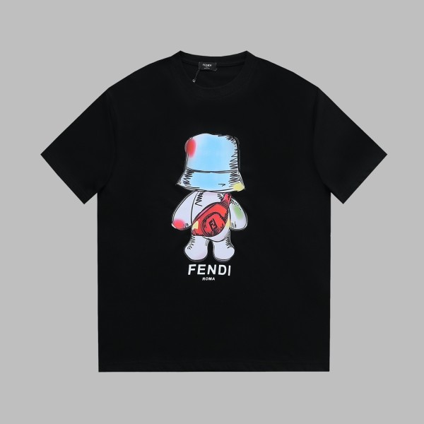 累積売上総額第１位！フェンディ 激安偽物 の新型クマ柄プリントTシャツ