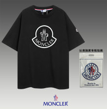 超話題! モンクレール n級品 丸首半袖Tシャツ