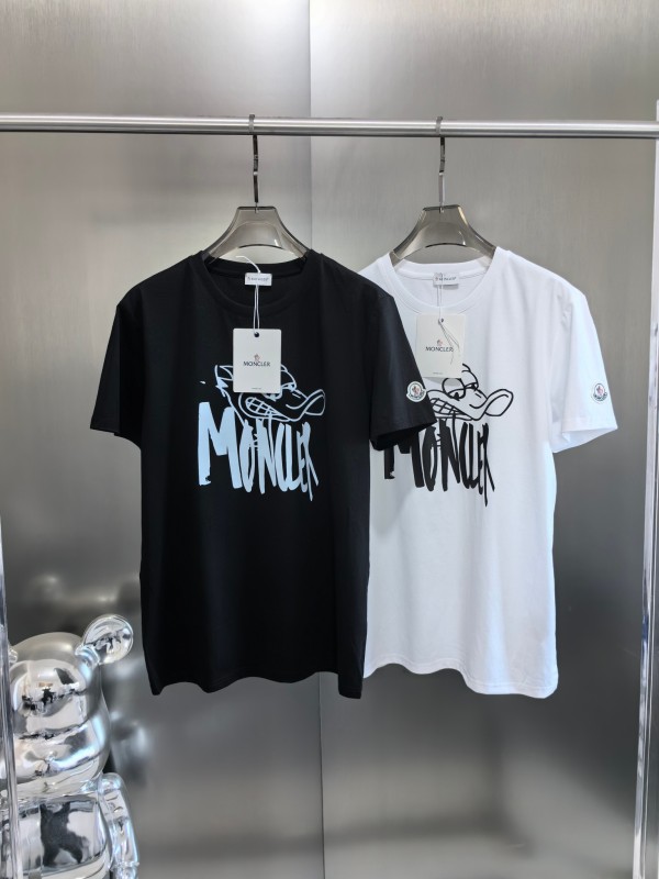 追跡付 モンクレール n級品 ドナルドダック趣味のアルファベットプリント半袖Tシャツ
