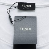 使い勝手良し フェンディ n級品 の新型クマ柄プリントTシャツ