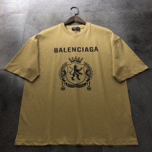 大人気 バレンシアガ コピーおすすめ 2024新作ハンドパスポートシリーズプリント半袖Tシャツ