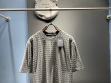 入手困難 フェンディ 偽物通販 タオルジャカードアルファベットラウンドネック半袖Tシャツ