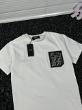 大人気 フェンディ 激安偽物 胸ポケットパッチワークアルファベットロゴラウンドネック半袖Tシャツ2色