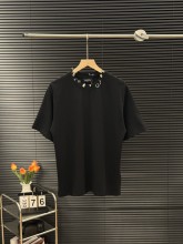 稀少 バレンシアガ スーパーコピー の夏の新作ネックフックカップル半袖Tシャツ