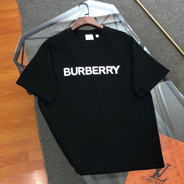 稀少 バーバリー n級品 2024新作立体アルファベット半袖Tシャツ