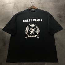 ★超人気 バレンシアガ 激安偽物 2024新作ハンドパスポートシリーズプリント半袖Tシャツ