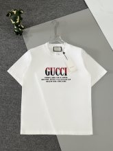 追跡付 グッチ 激安偽物 の最新トップバージョンの胸の前の厚手版半袖Tシャツ
