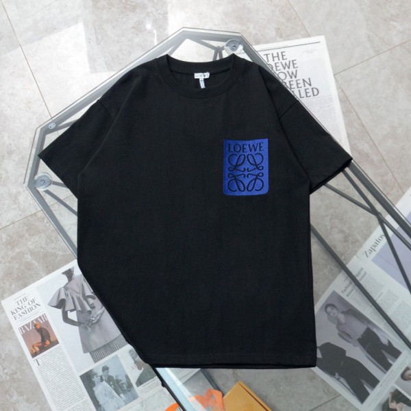 高品質ロエベ コピーおすすめ フェイクポケットバイカラー刺繍ロゴカジュアル丸首半袖Tシャツ