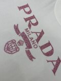 追跡付 プラダ 偽物通販 ゴールドロゴ丸首半袖Tシャツ2色