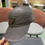 【話題商品！】プラダ 激安偽物 春夏の新作ビッグベースボールキャップ