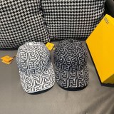 日本未入荷 フェンディ 激安偽物 のクラシックなオリジナル野球帽