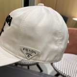 入手困難 プラダ コピーおすすめ 2024春の新作野球帽