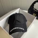 超奇跡の入荷☆ バレンシアガ スーパーコピー 水洗いして古いデニムの野球帽