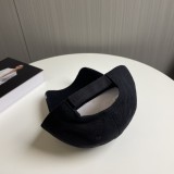 使い勝手良し バレンシアガ スーパーコピー の新作刺繍ロゴ入り野球帽