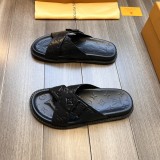 入手困難 ルイヴィトン コピーおすすめ の新型メンズ サンダル