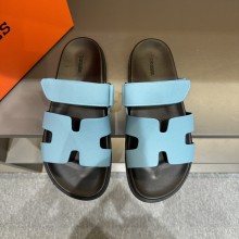 入手困難 エルメス偽物通販 の新型メンズ サンダル
