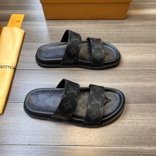 【限定】ルイヴィトン 激安偽物 の新型メンズ サンダル