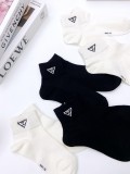 【限定】シャネル n級品 の定番アルファベットロゴ純綿ショートソックス