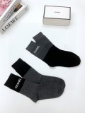 追跡付 シャネル スーパーコピー の定番アルファベットロゴ純綿ミッドソックス