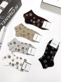 新作 シャネル コピー ダブルCアルファベットコットンソックス