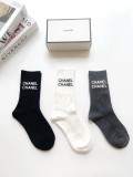 【限定】 シャネル 激安偽物 クラシックアルファベットロゴコットンミッドソックスふくらはぎソックス