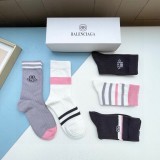 日本未入荷 バレンシアガ コピーおすすめ 中筒靴下