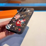 【話題商品！】ルイヴィトン 偽物通販 LV携帯ケースクリスマスシリーズ縁取り皮質精孔携帯ケース